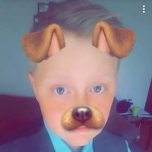 Meet your Posher, Devin